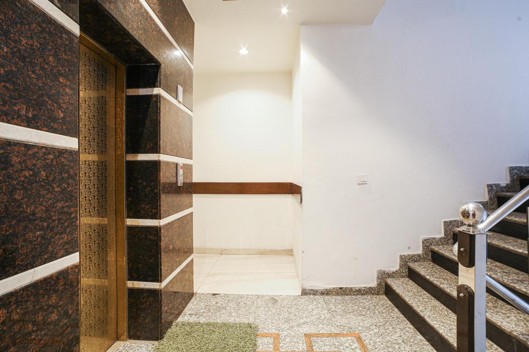 Townhouse Hollywood Heights Amritsar Exterior foto
